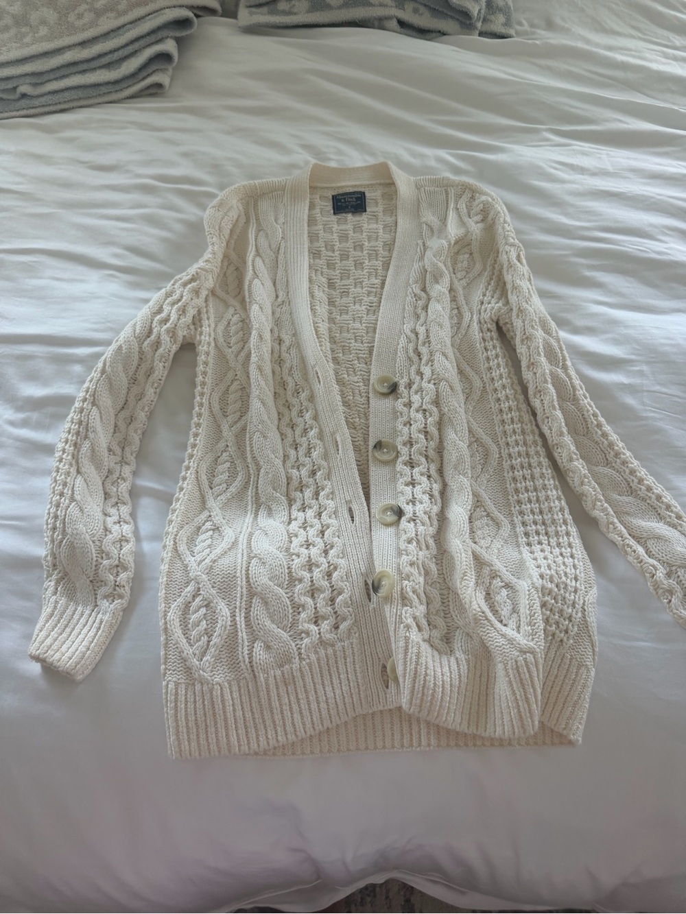 Abercrombie Cream Cable Knit Button-Front Sweater